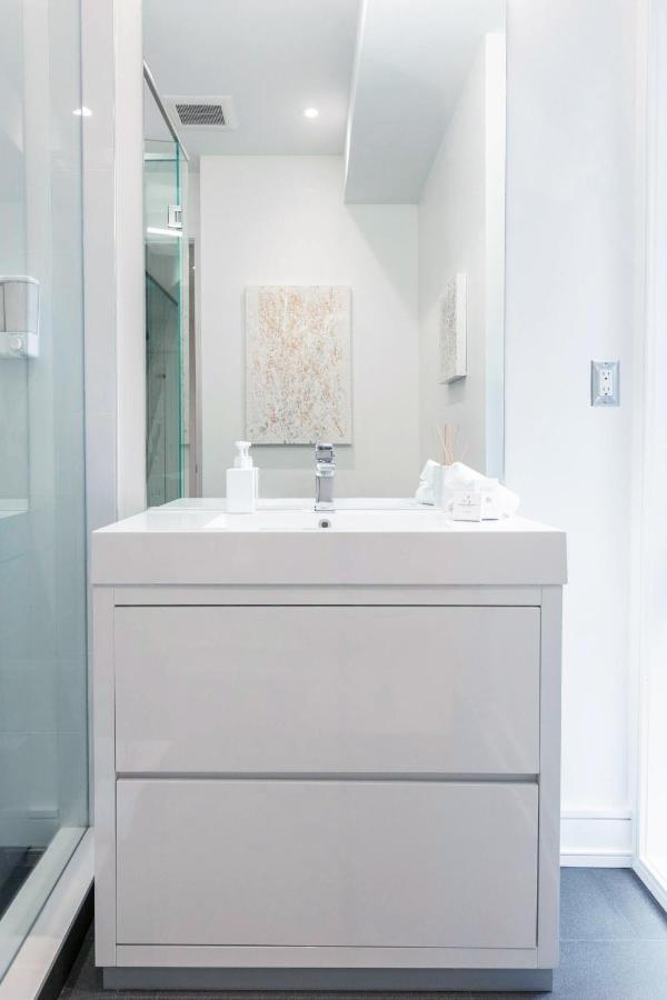 טורונטו Elegant Downtown Home מראה חיצוני תמונה
